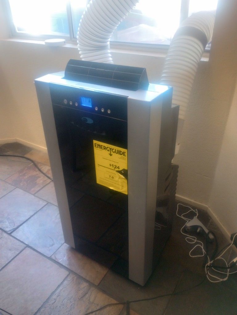 14,000 BTU Portable Air Conditioner, Dual Hose, By Whynter