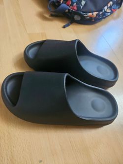 Black Platform Foam Slide Sandals