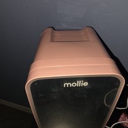 Mollie Refrigerator
