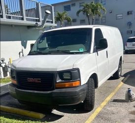 2008 GMC Savana 2500