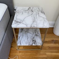 Marble Aesthetic Night table 
