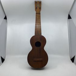 03111 Echo Ukulele 