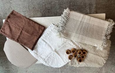📛FIRE SALE📛 Linen Table Linens Bundle – Placemats, Napkins & Napkin Rings