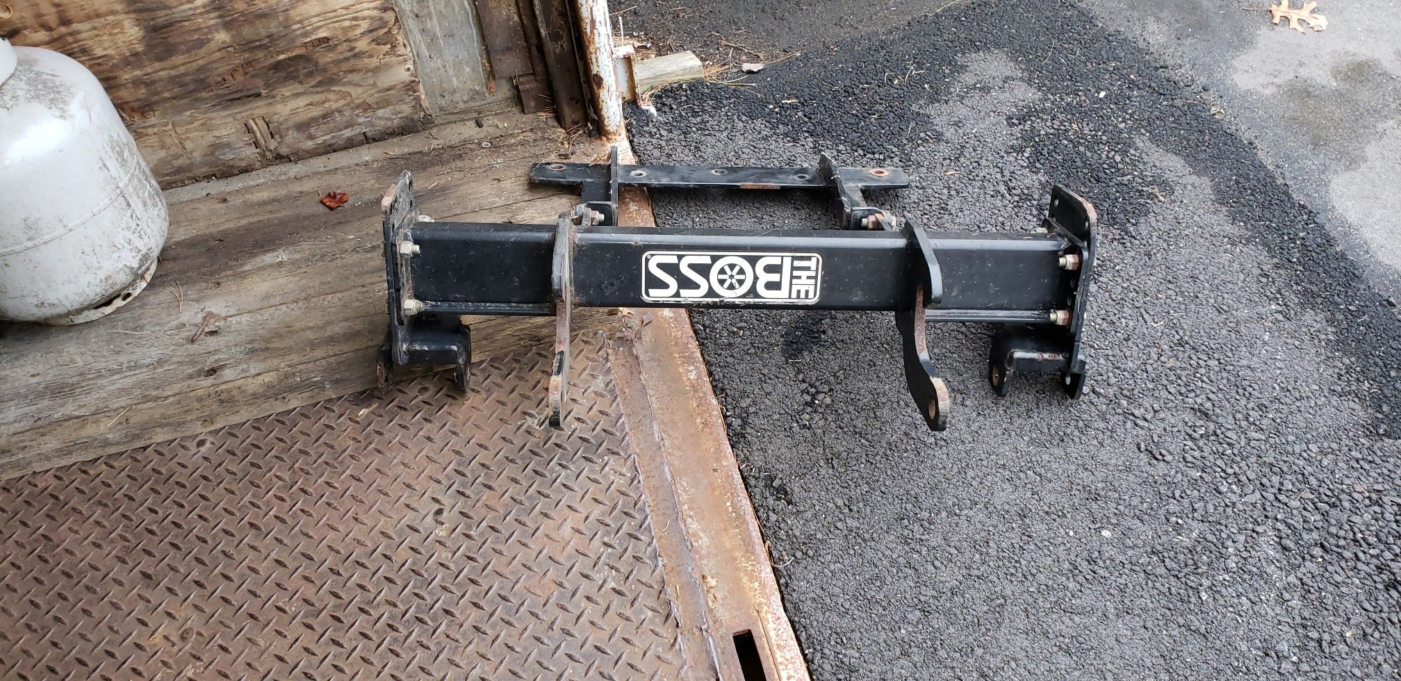 Push plate off of 2009 Chevy Silverado 2500 with wire harness $150