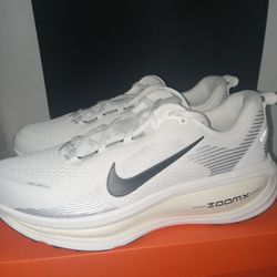 Nike Zoom Men Size 10 New W/Box