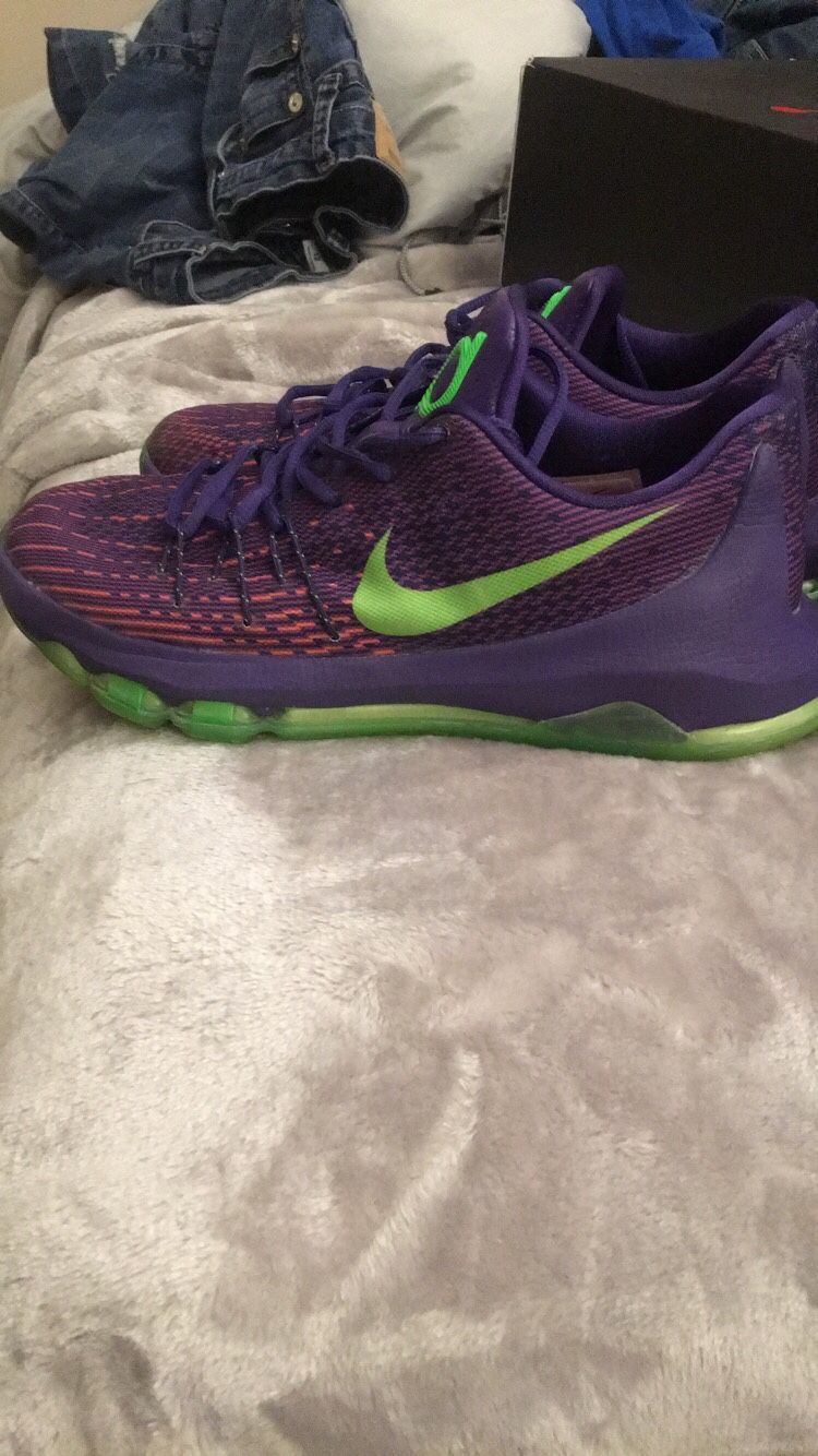 Nike Kd 8s “Suit” Size 7