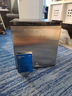 New Home Small Refrigerator