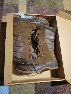 North Face Women's Nuptse PURNA 7.5