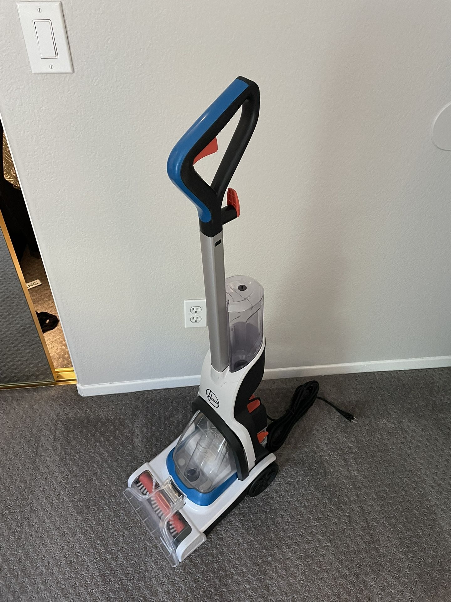 Carpet Cleaner Machine - Used Once