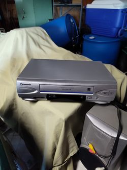 Panasonic 4 head HiFi Stereo Omnivision VHS Player