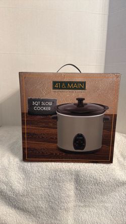 Slow cooker