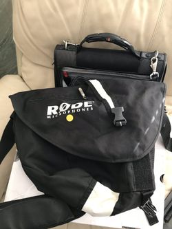 laptop case and dell mouse