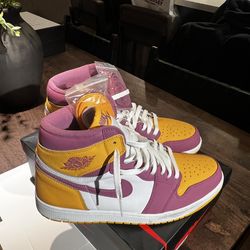 Jordan 1 “Brotherhood” University Gold