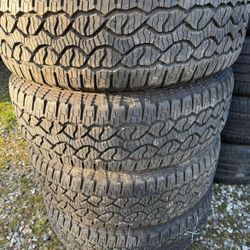 275/65r18 Goodyear Tires Con 80% De Vida Las 4