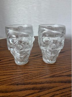 Set of 2 Rare Guy Fieri American Kitchen & Bar Cancun Pirate Skull Glass Mugs