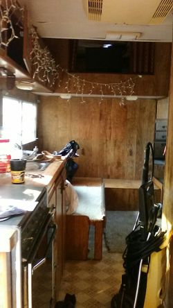 25' PROWLER TRAILER. CHEAP, CHEAP, CHEAP!!