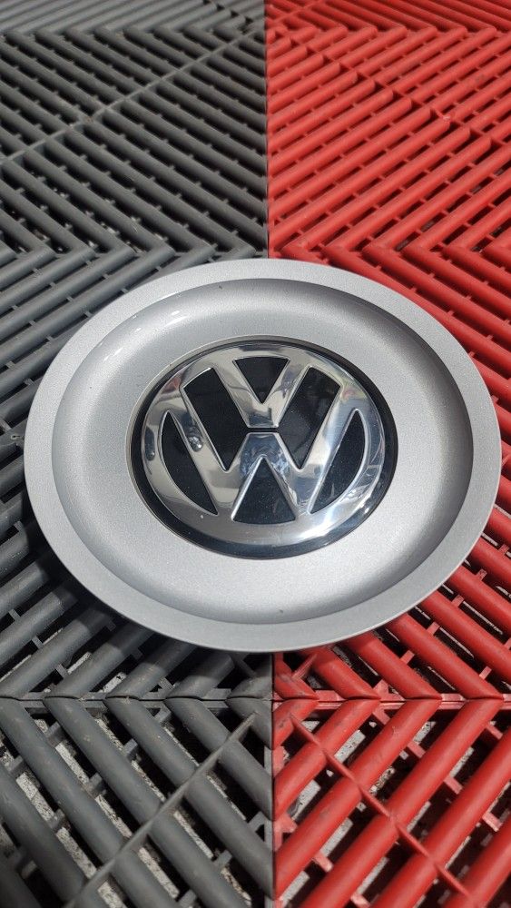 99 - 05 Volkswagen Center Cap For Premium Alloy Wheel
