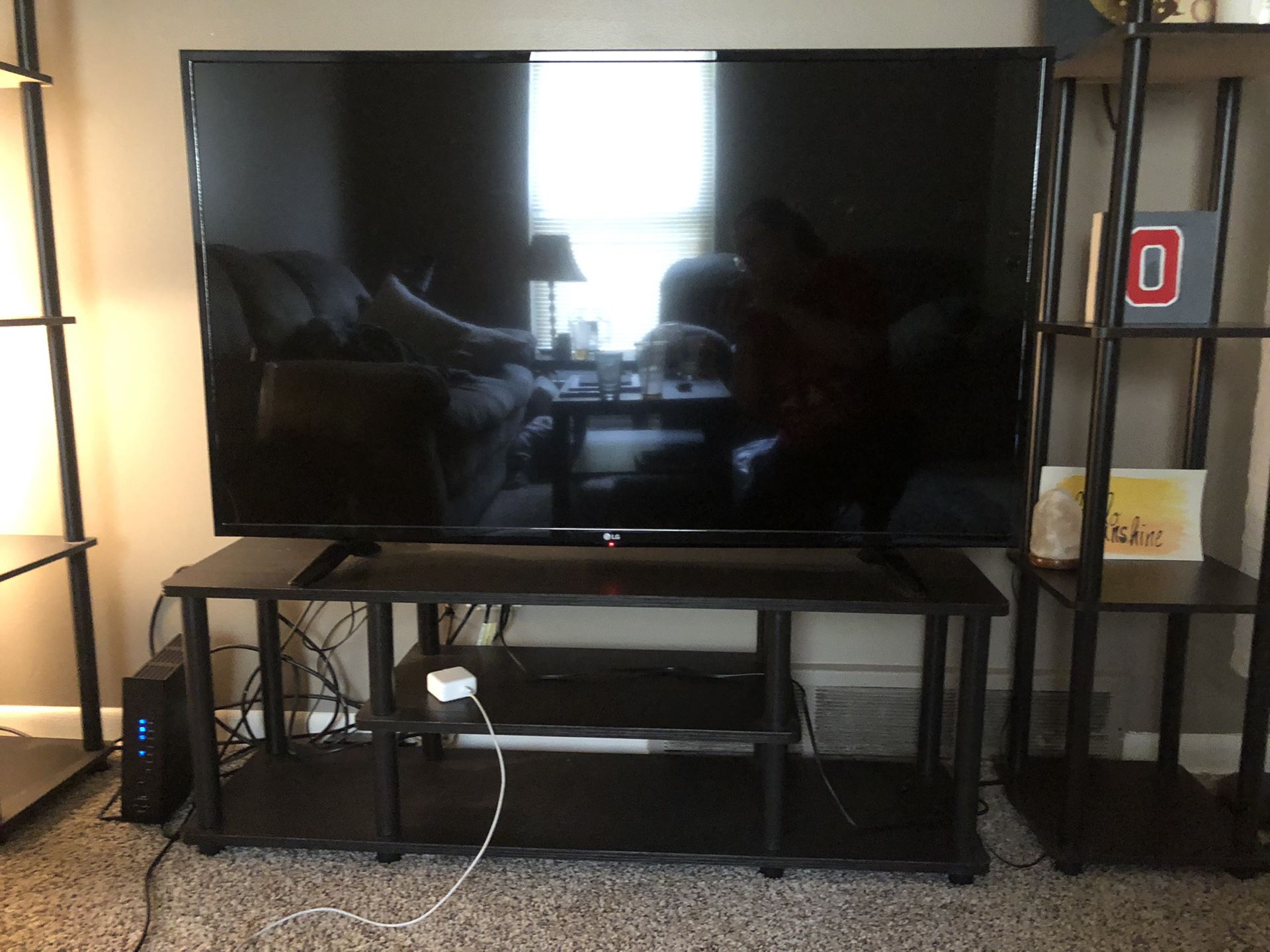 49” HD 1080p LED TV with tv stand