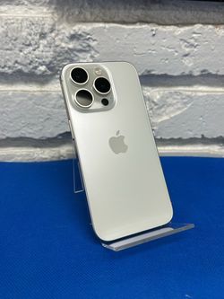 iPhone 15 Pro 256GB Unlocked