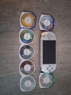 Sony PSP 3000 Console /battery＋charger＋memory stick random 3 games