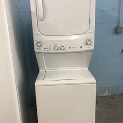 27” Wide Stack Washer Dryer 