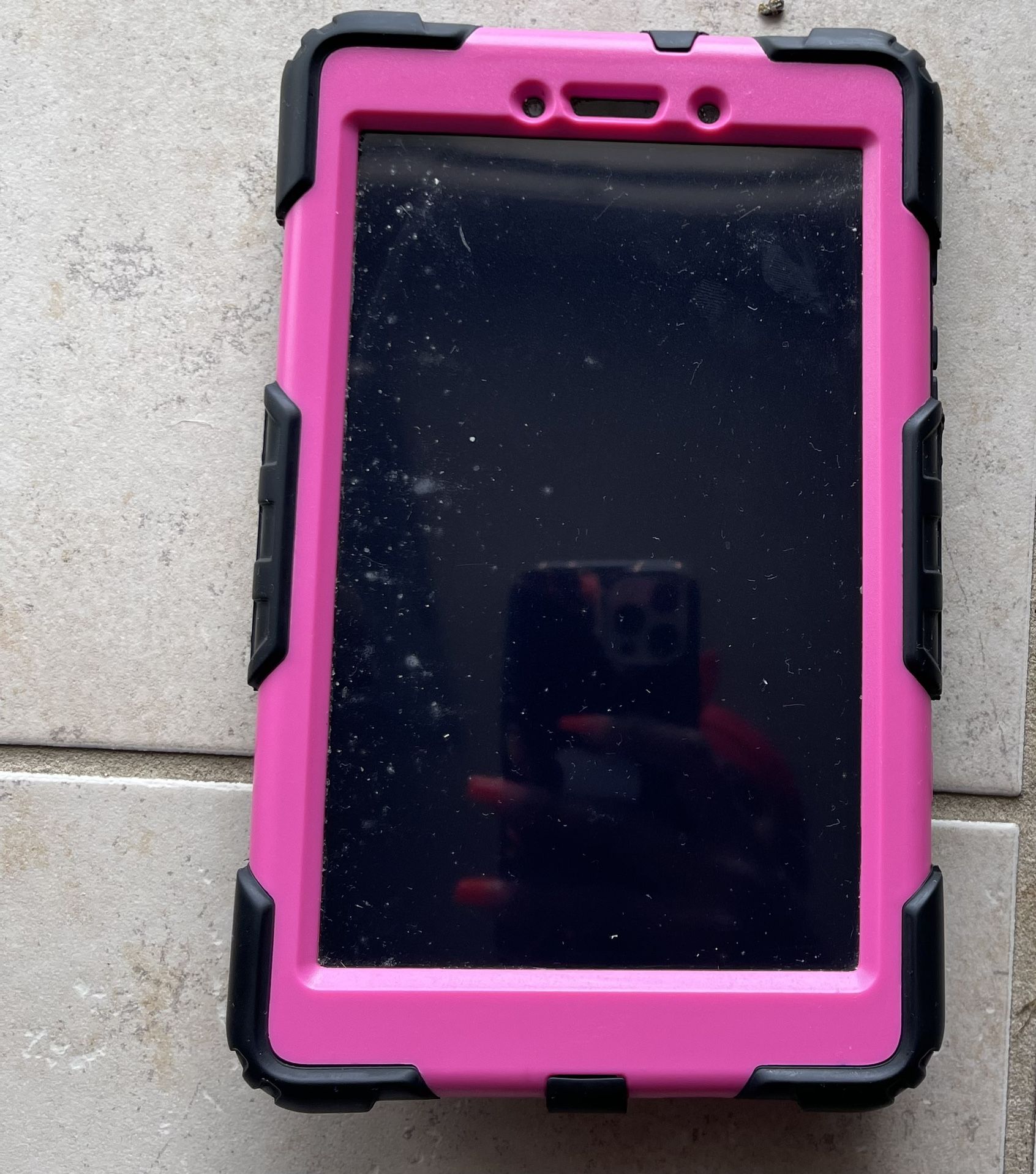 Samsung Galaxy Tab A (2020) 32GB , Open Box Gently Used ( 8.0”) Hard Full Body Case for Added Protection