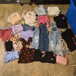 Baby girl clothes lot sizes 3-6 months- 12 months