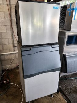 Ice maker Manitowec koolaire 1000 pounds with bin