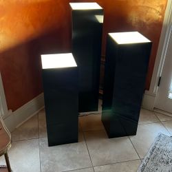 3 Lighted art pedestals