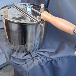 Popcorn Popper