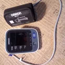 Omron Blood Pressure Machine 