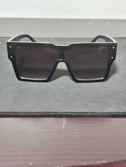 OVERSIZED SHIELD SUNGLASSES