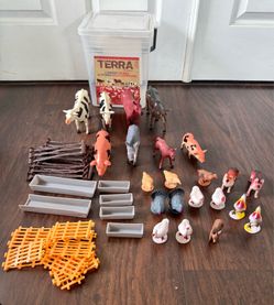 Toys-Farm Animal Figurines & Accessories –