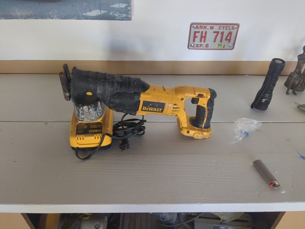Dewalt Sawzall 18 V