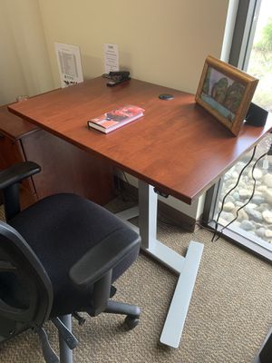 New And Used Office Furniture For Sale In Portland Or Offerup