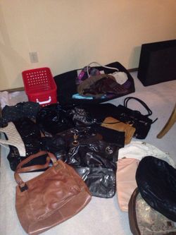 Name brand purses and wallets