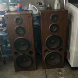 Vintage Technics SB-A36 3 Way Speaker System 