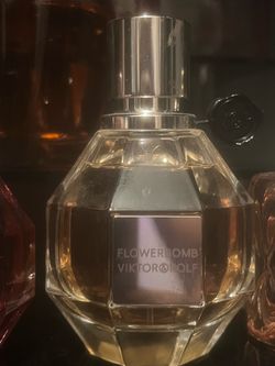 Viktor & Rolf Flowerbomb Perfume