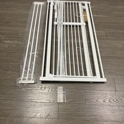 New / Extra Tall Indoor Cat -pet- Baby Safety Gate / 51” Tall / 29-40” Wide