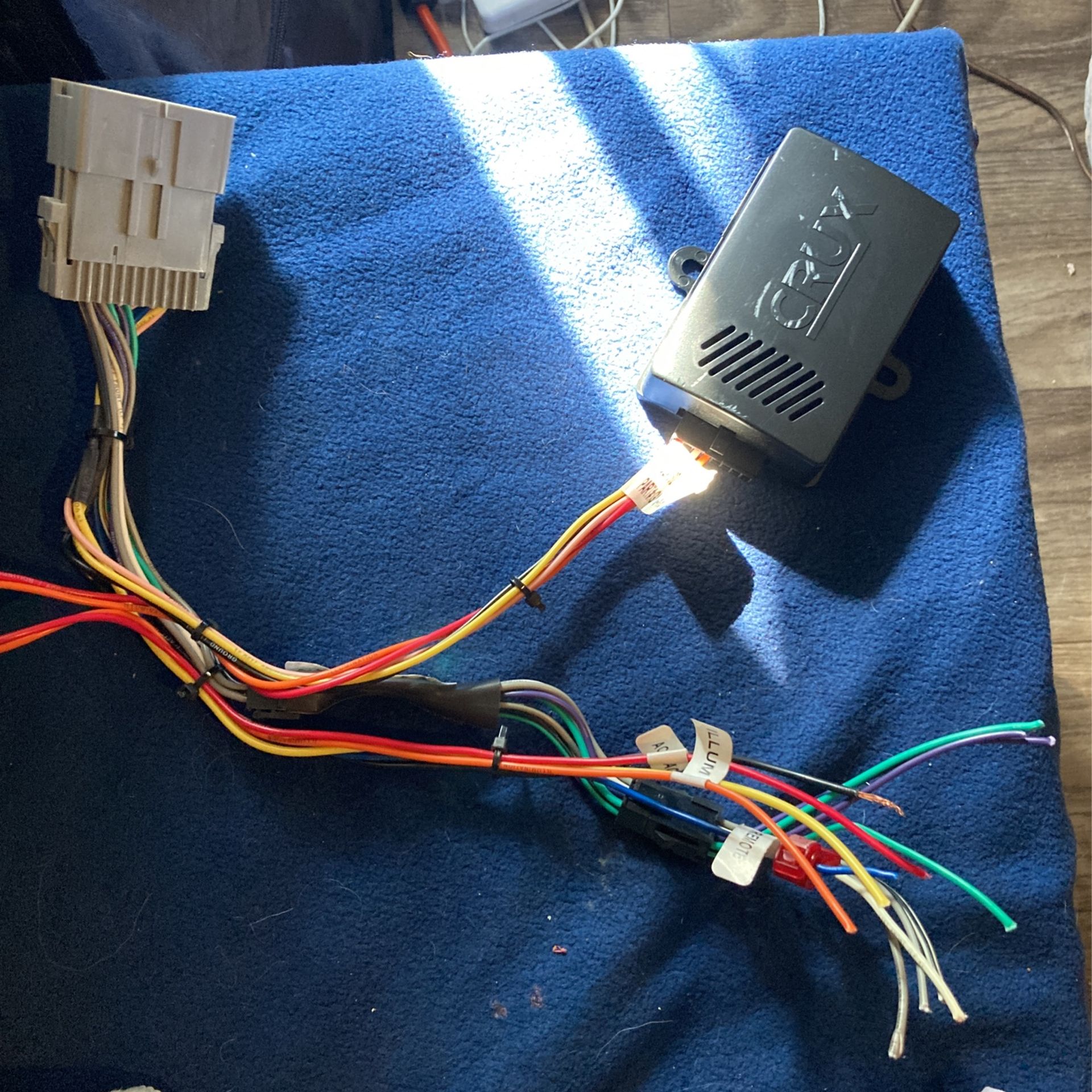 Stereo interface for GM Chevy trailblazer With Bose System