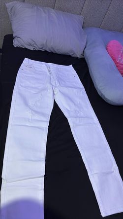 men ripped white jeans