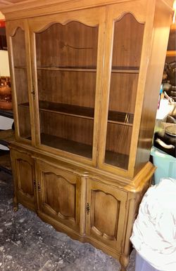 French Provincial China Cabinet Hutch
