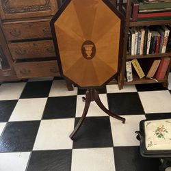 Vintage Bombay Octagon  Tilt Top Accent Side Table.
