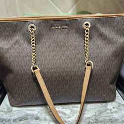 MICHAEL KORS Large Chain Shoulder Bag Tote 