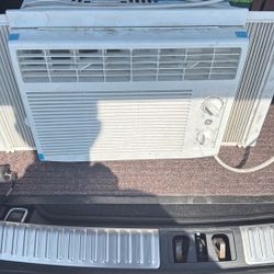 Window Air Conditioner