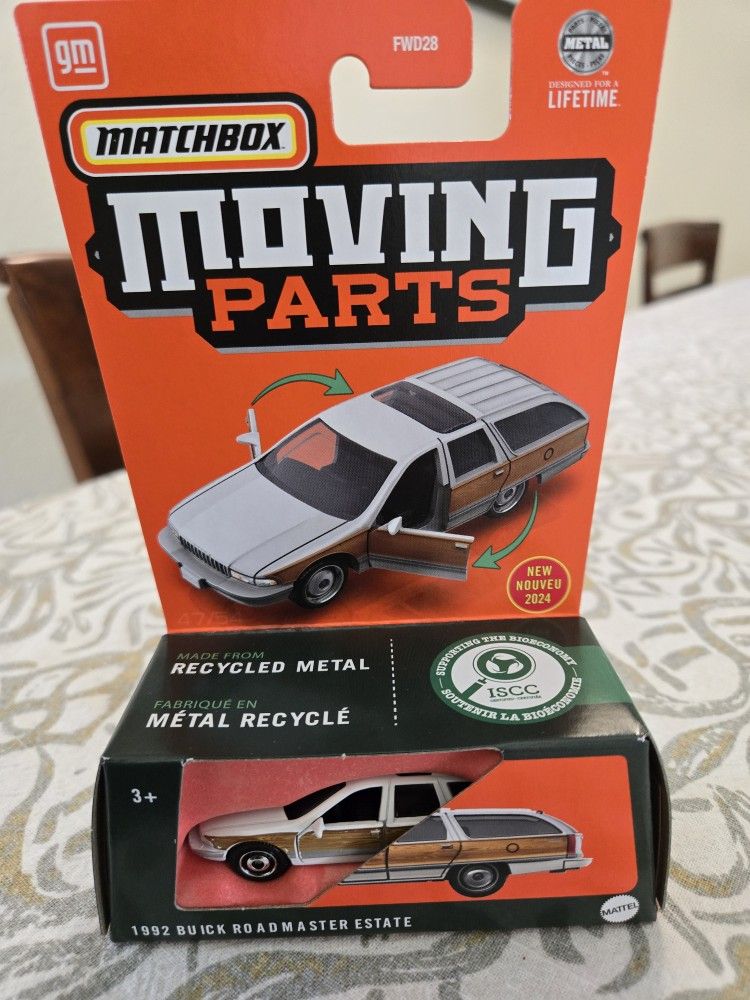 Matchbox 1992 Buick Roadmaster Estate Wagon Moving Parts