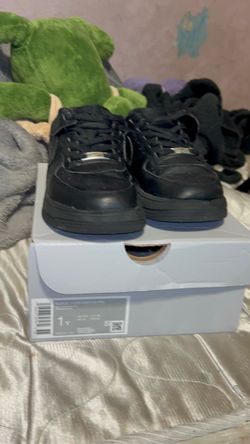 Nike Air Force 1 Low All Black Sneakers
