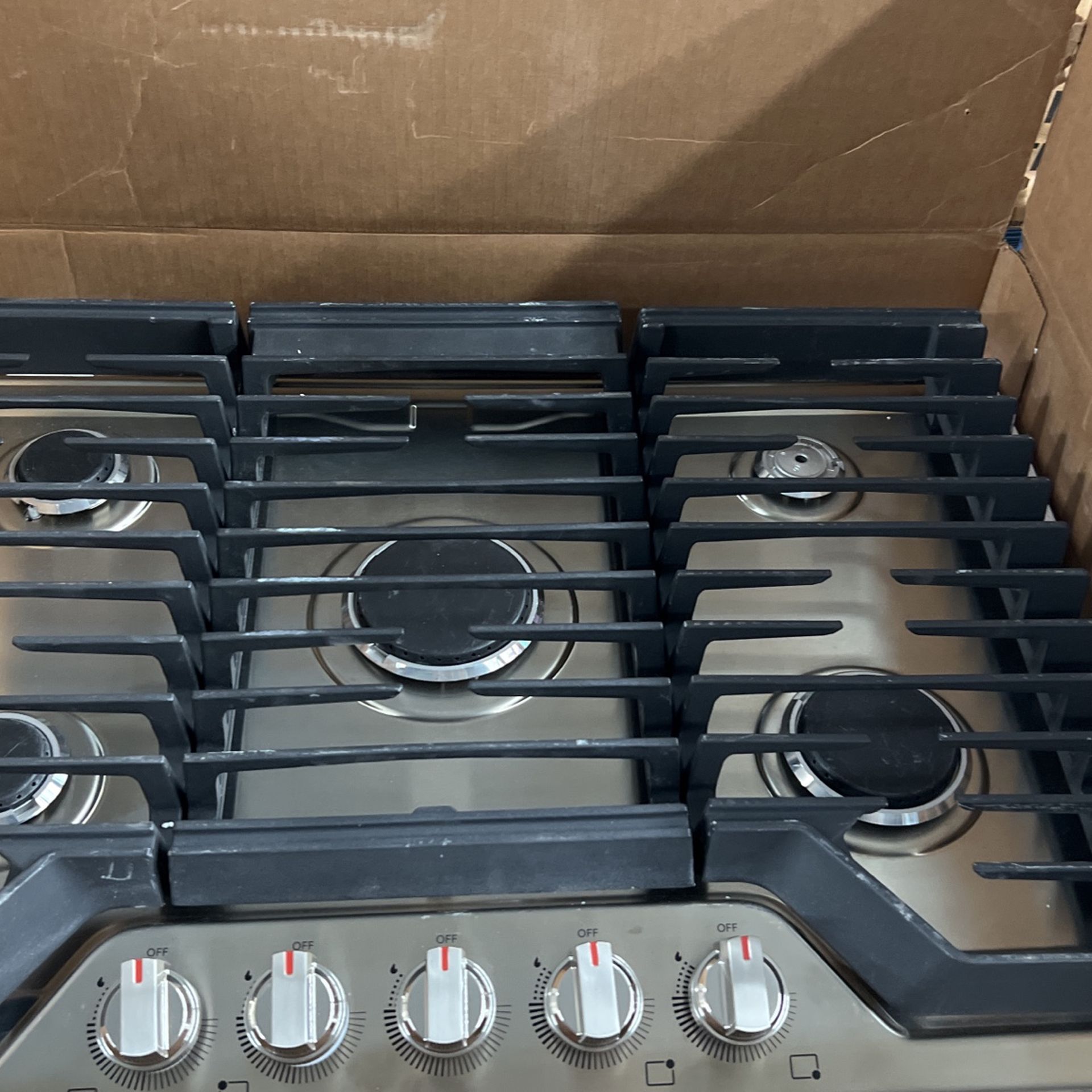 WHIRLPOOL GAS STOVE TOP 30”INCH STAINLESS for Sale in San Diego, CA