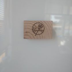 Engraved New York Yankees Wooden Magnet 