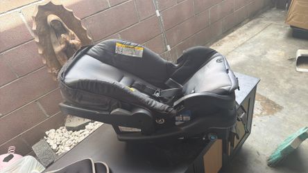 Free baby trend car seat